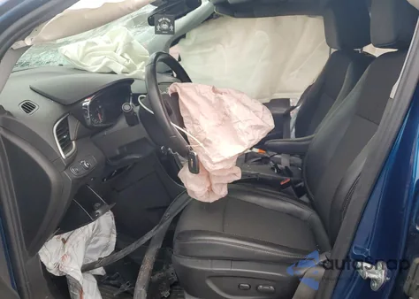 2019 Chevrolet Trax 1Lt из США, поврежденный, VIN 3GNCJLSB5KL374403